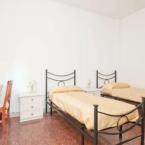 https://alloggio-turistico-plodi.it-romehotels.com